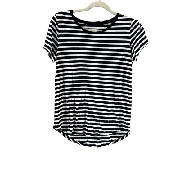 Gap Blue and White Striped Tee Size Medium - Picture 8 of 9